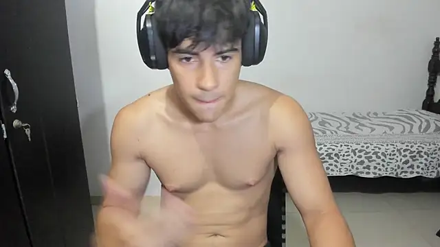 max morris66 online show from November 4, 11:39 pm