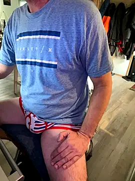 smkbustr online show from November 26, 6:55 pm