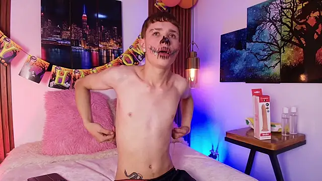 Snapshot of JackFrosst chatting on October 28, 12:51 pm JackFrosst online show from October 28, 12:51 pm