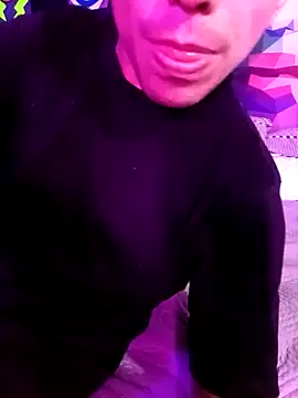 Snapshot of MRDXXX12 chatting on October 13, 3:34 am MRDXXX12 online show from October 13, 3:34 am