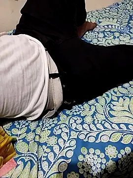 Snapshot of TanjiroCamadoo chatting on October 30, 2:29 pm TanjiroCamadoo online show from October 30, 2:29 pm