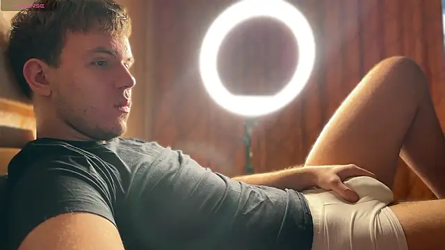 mynameischris online show from March 3, 1:29 pm