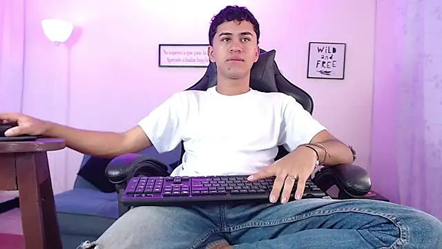 Alancum7 online show from June 29, 1:11 pm