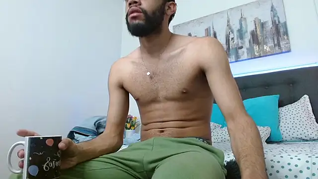 andresnoir  online show from December 19, 2:03 pm