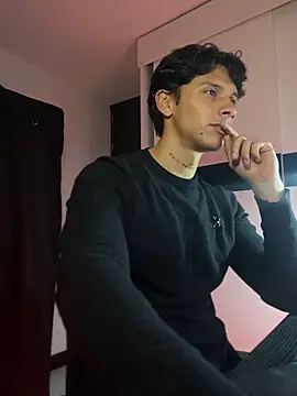 Snapshot of ErosDominant chatting on October 29, 5:32 am ErosDominant online show from October 29, 5:32 am