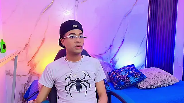 JacobBlackwell  online show from March 10, 3:56 am