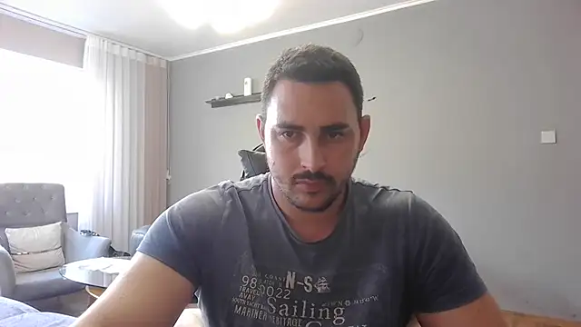 mastermute online show from April 23, 3:25 pm