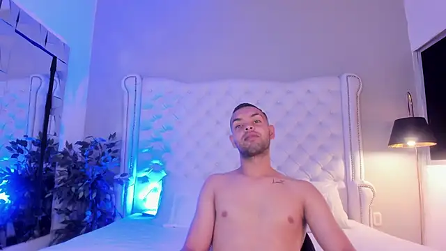 IanBlaze  online show from October 30, 11:44 am