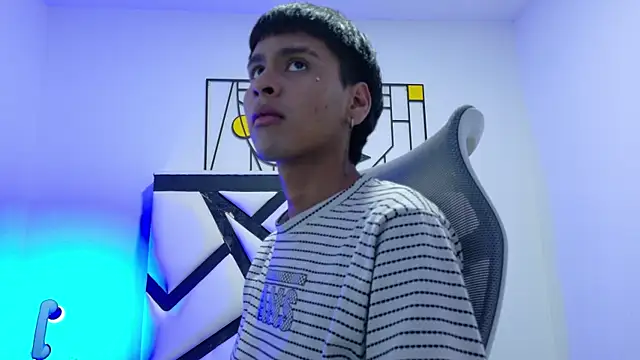 SEBAS LOVER  online show from November 5, 10:12 pm