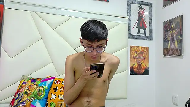 Snapshot of TWINK_JOSS chatting on October 24, 7:48 pm TWINK JOSS online show from October 24, 7:48 pm