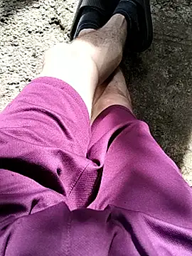 Snapshot of perrongo21 chatting on October 25, 7:37 pm perrongo21 online show from October 25, 7:37 pm