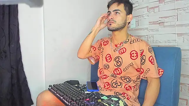 Master King Crazzy777 online show from October 15, 9:11 pm