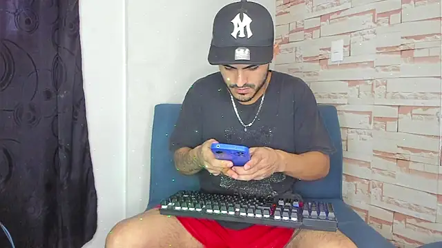 Master King Crazzy777 online show from October 17, 9:41 pm