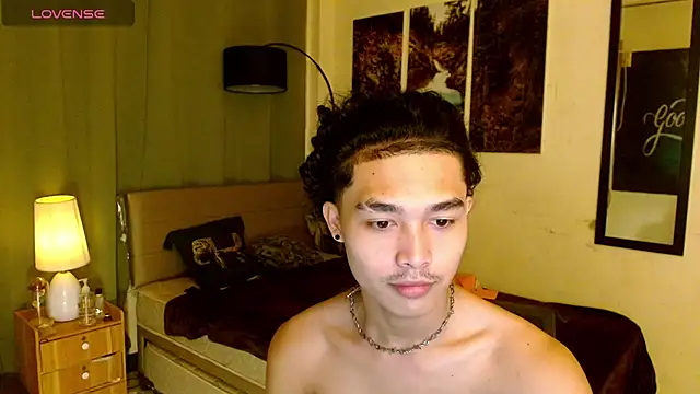 AsianCarl online show from January 9, 10:42 am