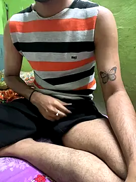 foxythebold online show from October 18, 3:33 am