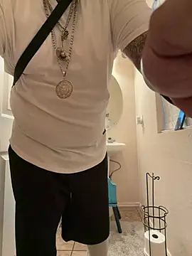 B1GLO online show from March 16, 11:52 pm