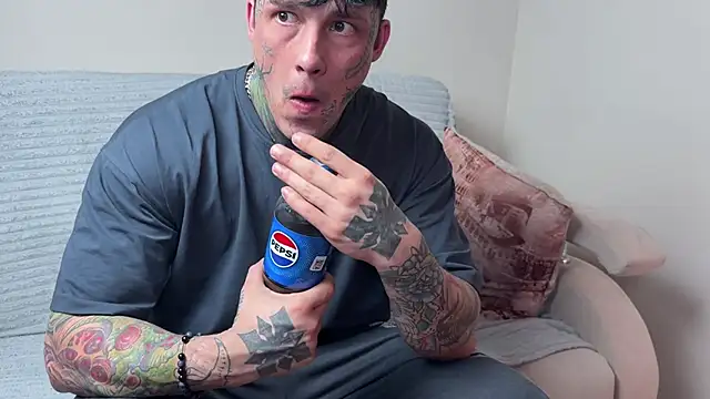 Anubisgods online show from April 27, 2:02 pm