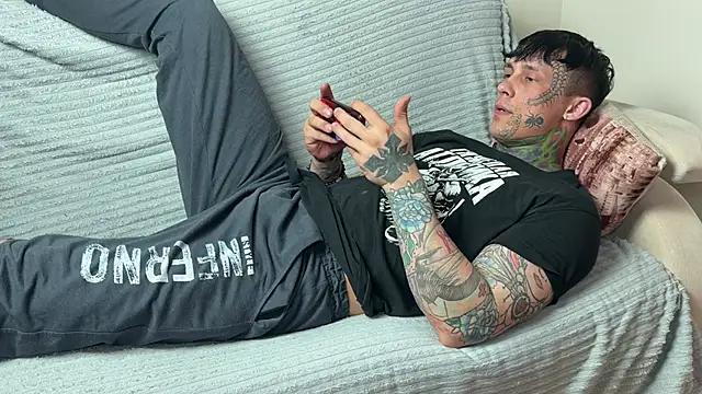 Anubisgods online show from April 24, 12:40 pm