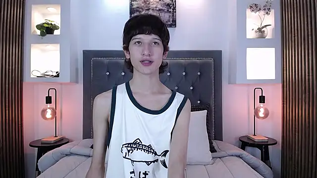 Emo Boy  online show from March 7, 8:50 pm