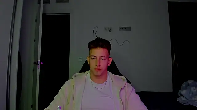 find0m master online show from February 2, 7:11 pm