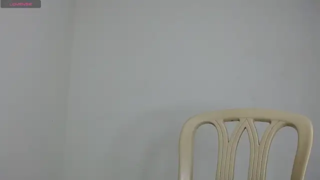 Snapshot of drako_monster chatting on October 27, 1:41 am drako monster online show from October 27, 1:41 am