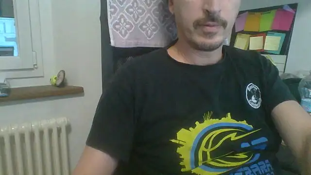 Snapshot of Kawayleo chatting on October 21, 3:37 pm Kawayleo online show from October 21, 3:37 pm