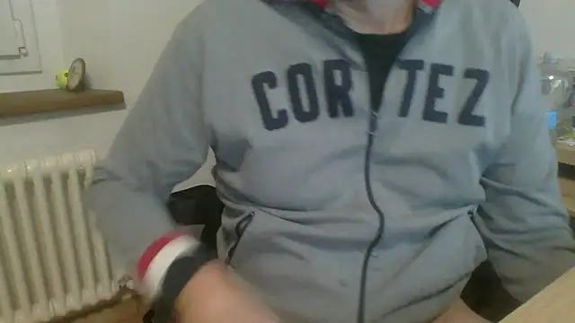 Snapshot of Kawayleo chatting on October 27, 12:02 am Kawayleo online show from October 27, 12:02 am