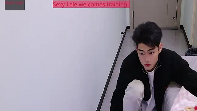 sexyboy-lele online show from November 27, 8:07 am
