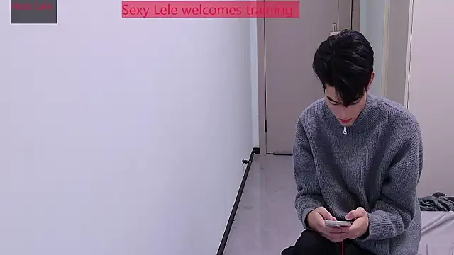sexyboy-lele online show from November 29, 8:38 am