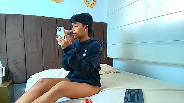 AngelduzZzt online show from November 11, 12:43 pm