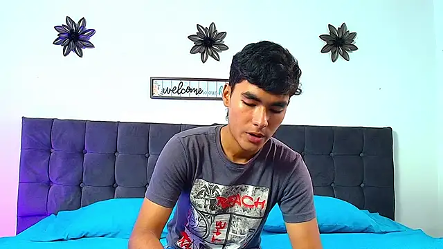 AngelduzZzt online show from November 5, 2:41 pm