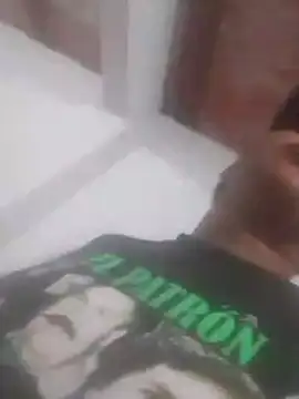 Snapshot of camilo44467 chatting on October 21, 2:47 am camilo44467 online show from October 21, 2:47 am