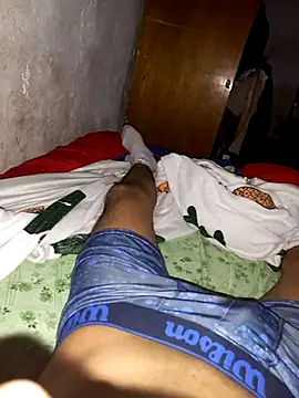 Snapshot of Latinokev chatting on October 14, 7:21 pm Latinokev online show from October 14, 7:21 pm