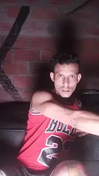 BenedettoMr69 online show from April 14, 11:37 pm