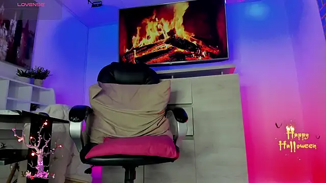 Snapshot of Jace_Carter_ chatting on October 18, 10:15 pm Jace Carter  online show from October 18, 10:15 pm