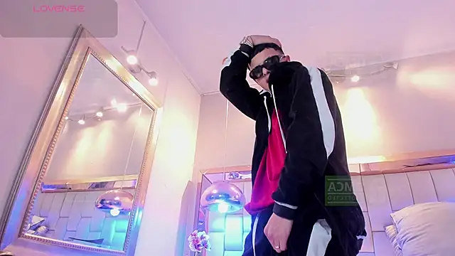 Snapshot of Jace_Carter_ chatting on October 10, 9:18 pm Jace Carter  online show from October 10, 9:18 pm