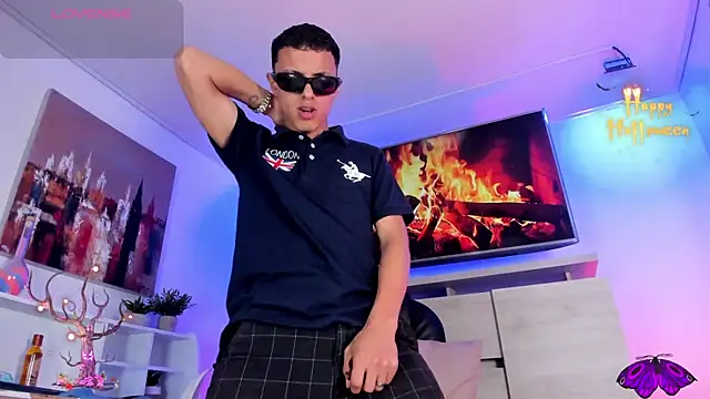 Snapshot of Jace_Carter_ chatting on October 14, 9:22 pm Jace Carter  online show from October 14, 9:22 pm