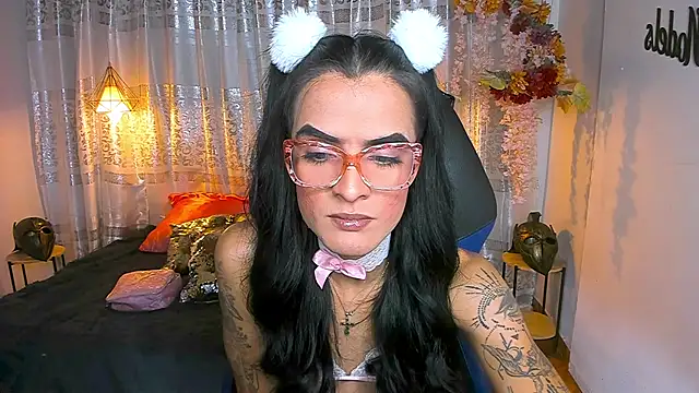 ZAMMIRA online show from November 17, 6:05 am