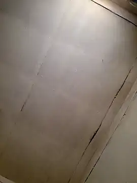 Snapshot of zipeqengeshe123 chatting on October 22, 9:35 am zipeqengeshe123 online show from October 22, 9:35 am