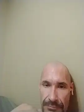 famousafterthoughtcut999 online show from December 22, 5:43 pm