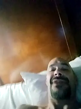 famousafterthoughtcut999 online show from February 5, 2:02 pm