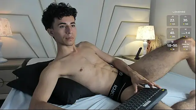 Snapshot of Zahir_Ashar chatting on October 24, 11:56 am Zahir Ashar online show from October 24, 11:56 am