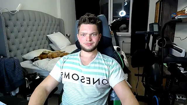 sugar baby twunk online show from October 17, 4:33 pm