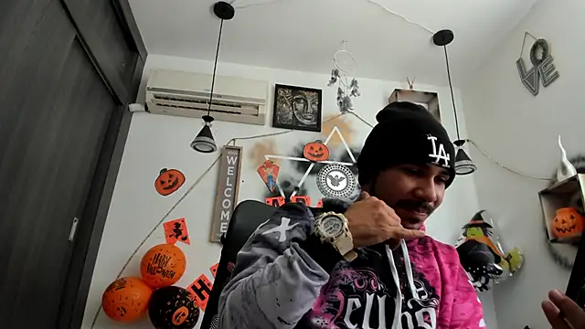 jhapsson wong online show from October 25, 3:36 pm