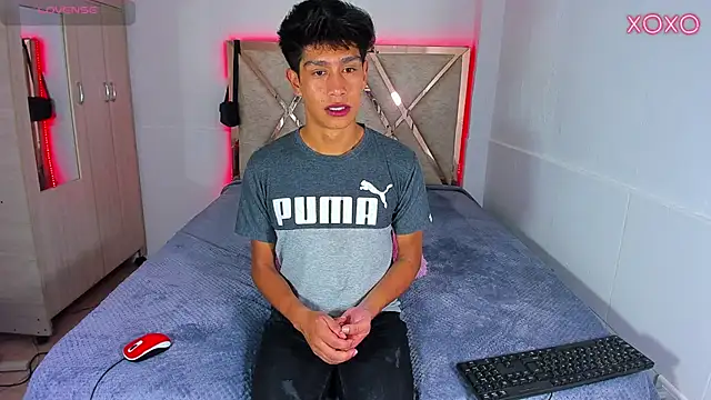 Snapshot of Jacovo2002 chatting on October 19, 2:38 am Jacovo2002 online show from October 19, 2:38 am