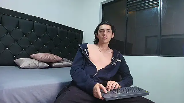 AngelMonets online show from October 27, 12:18 pm