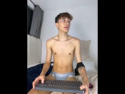 Douglas Lux online show from November 8, 12:25 am