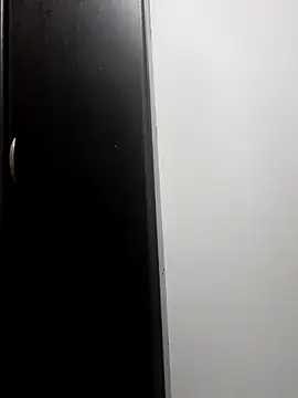 Snapshot of Joven_Modelo chatting on October 17, 7:45 am Joven Modelo online show from October 17, 7:45 am