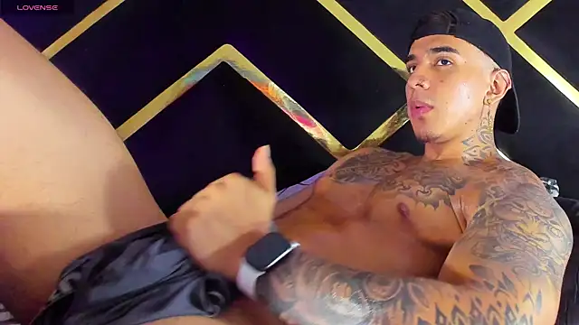 Snapshot of jake_allenx chatting on October 16, 5:04 am jake allenx online show from October 16, 5:04 am