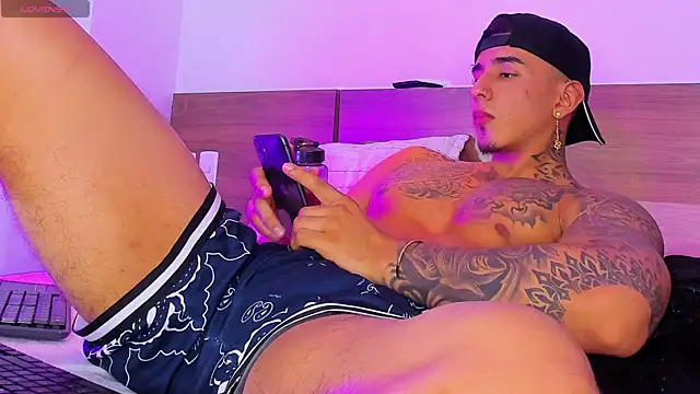 Snapshot of jake_allenx chatting on October 30, 2:24 am jake allenx online show from October 30, 2:24 am